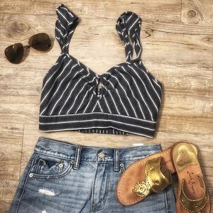American Eagle Cropped Tank Top